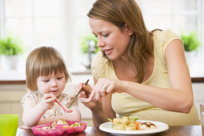 Trẻ biếng ăn dễ bị thiếu chất dinh dưỡng, nhiễm virus
