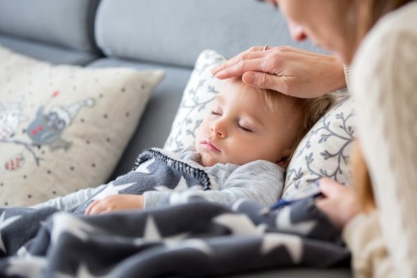 Trẻ nhỏ dễ bị dịch bệnh tấn công